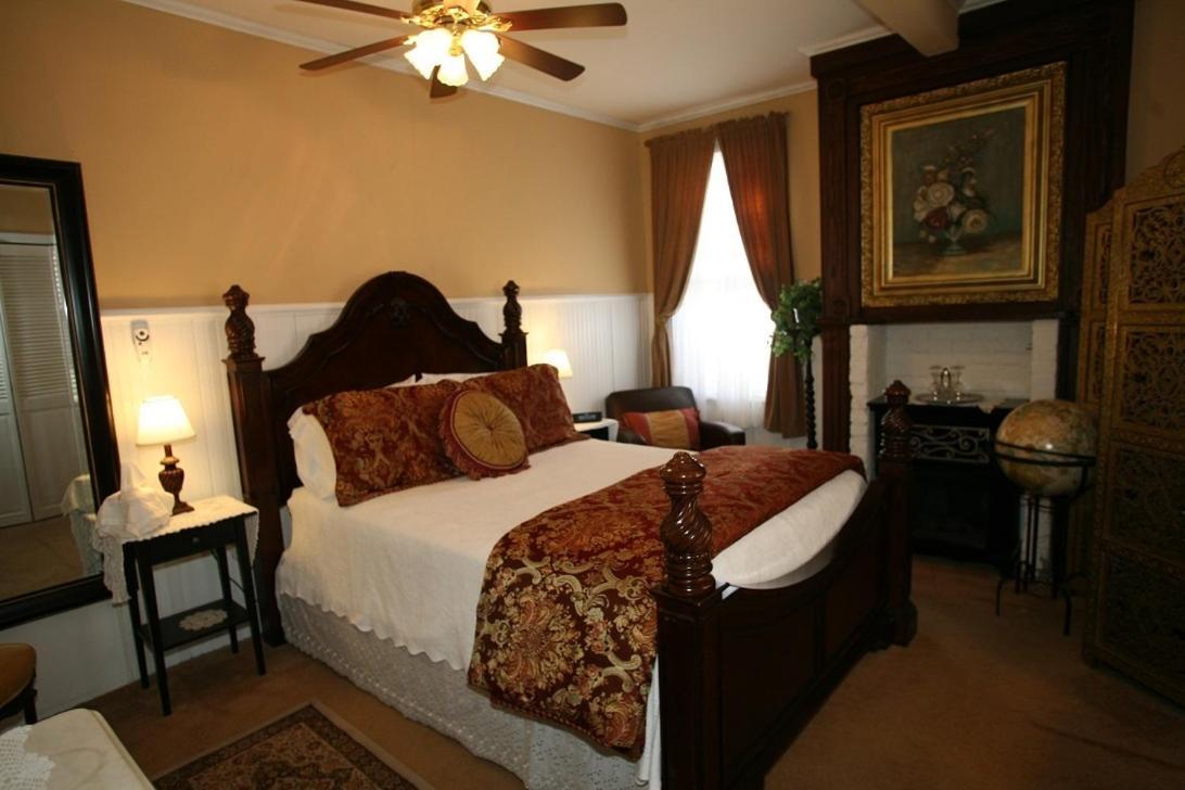 The Bacchus Inn Bed & Breakfast Cape May Room photo